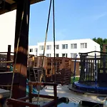 Rezidence La Apartment *